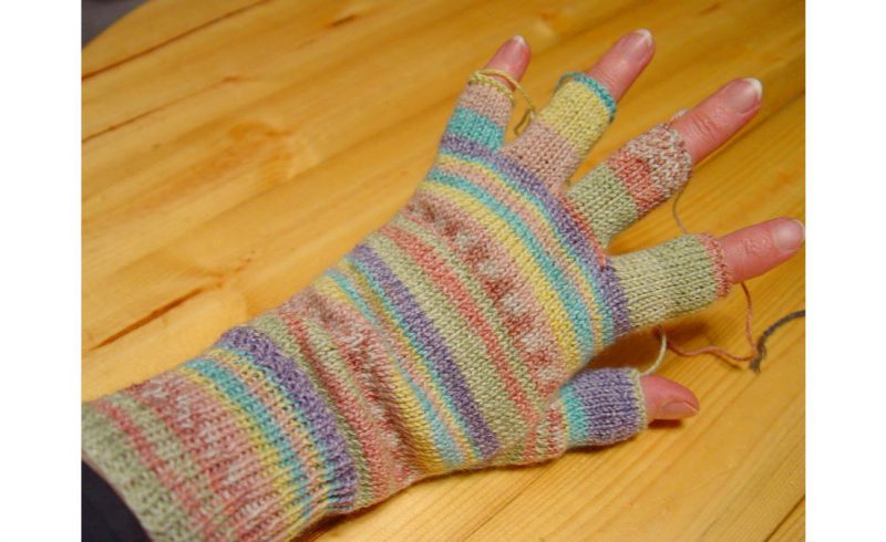 Knitted Bully Glove